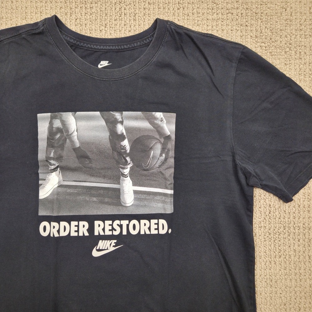 Nike‎ Order Restored Basketball Retro Graphic Tee Black Mens Medium